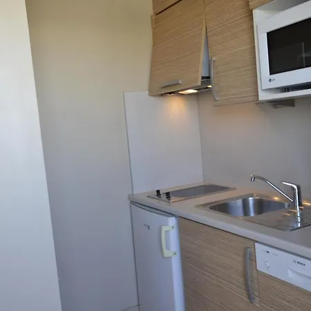 Eve Naturiste Le Jardin D'eden آجد